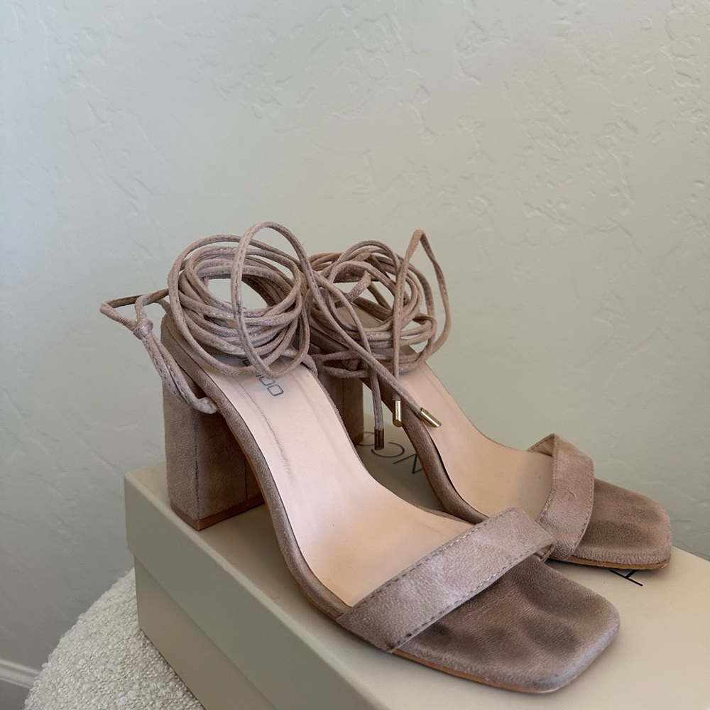 Lulu's Taupe Block Heel Sandals